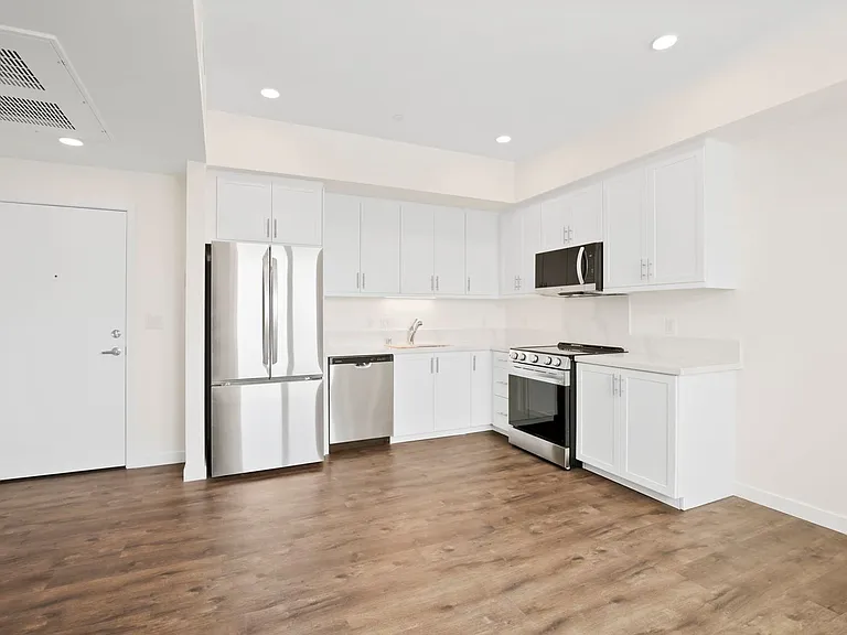 4505 Illinois Street - North Park's Newest Boutique Upscale Apartments — Photo 24