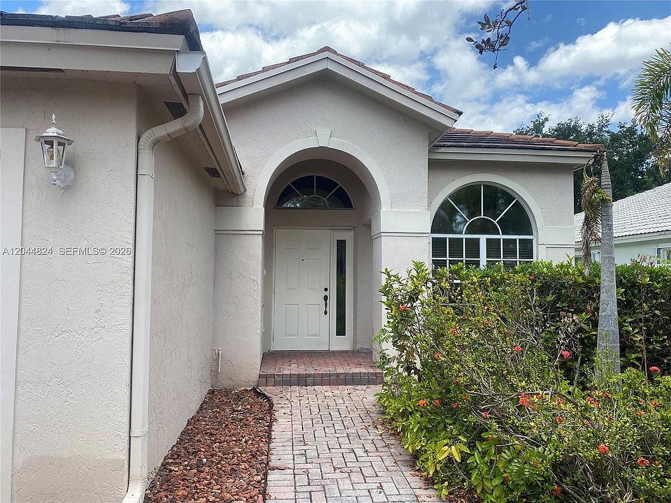 1st image of 1315 NW 143rd Ave