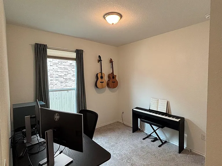 8013 Philbrook Dr — Photo 5