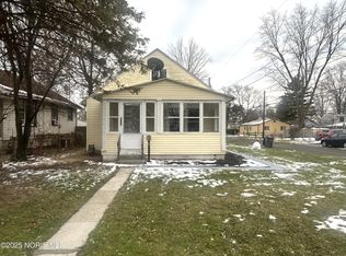 5057 Brandon Rd, Toledo, OH 43615