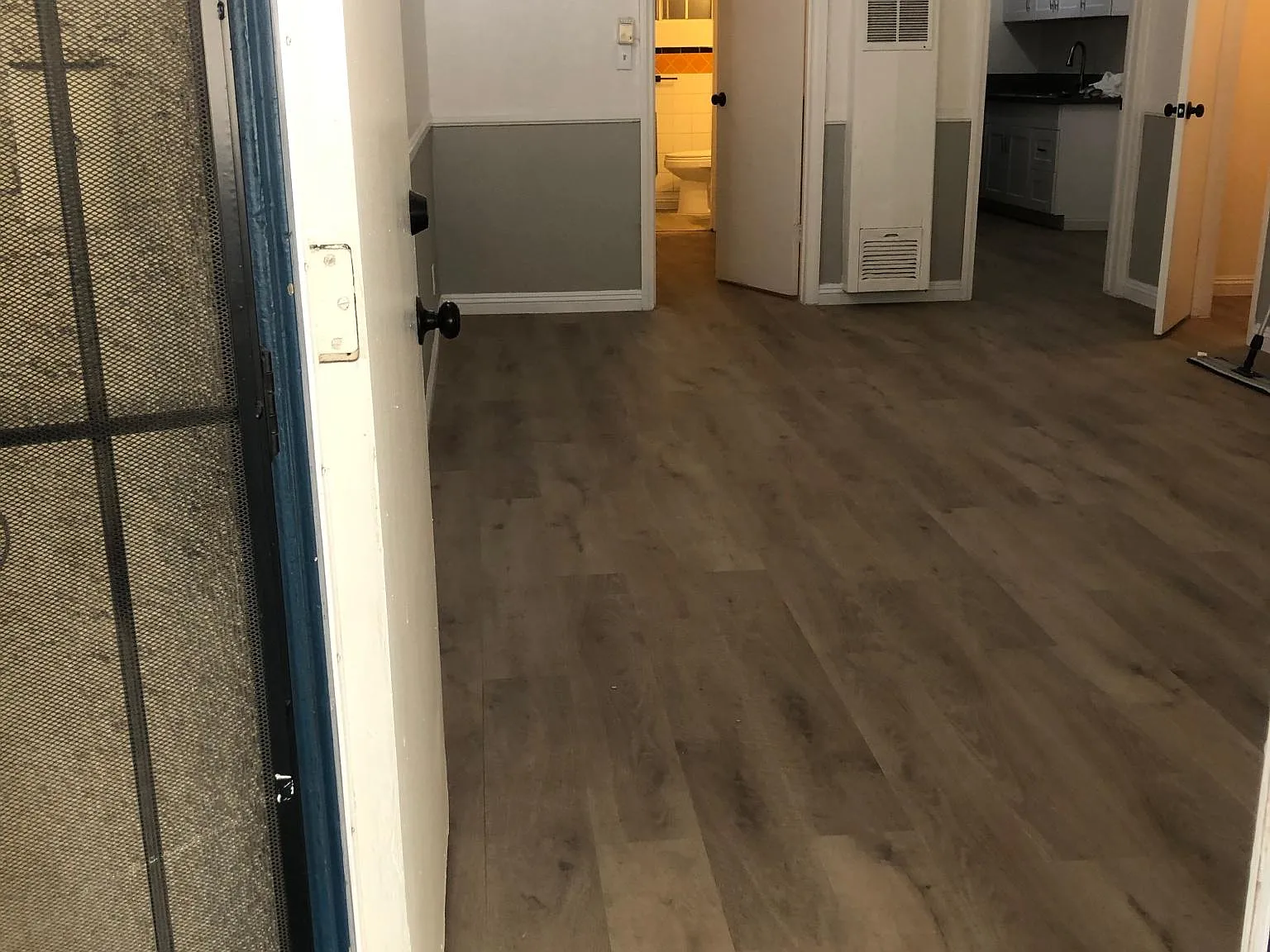 Studio, 550 sqft, $1,695 — Photo 2