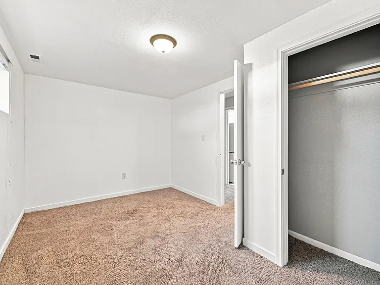 1407 Willshire Dr — Photo 25