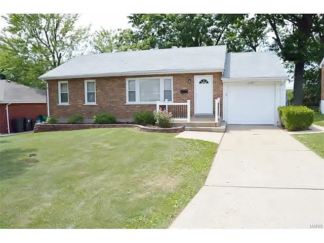 1056 Rainbow Dr photo 1
