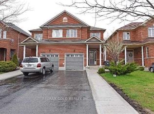 3332 Angel Pass Dr, Mississauga, ON L5M7K2