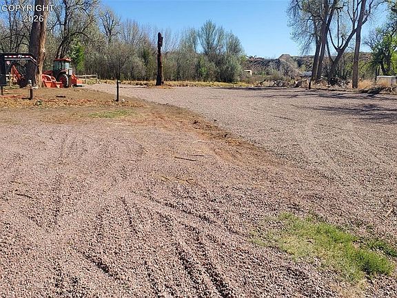 5th image of 997 County Road 119