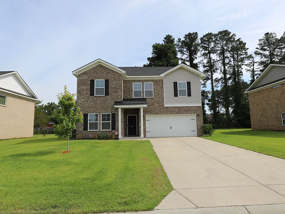 870 Curlew Cir