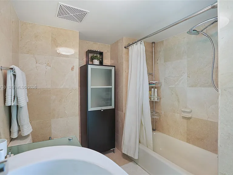 2101 Brickell Ave #1812 — Photo 22