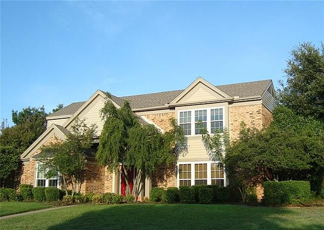 1st image of 900 Ashby Dr
