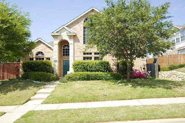 1st image of 409 Hoover Dr