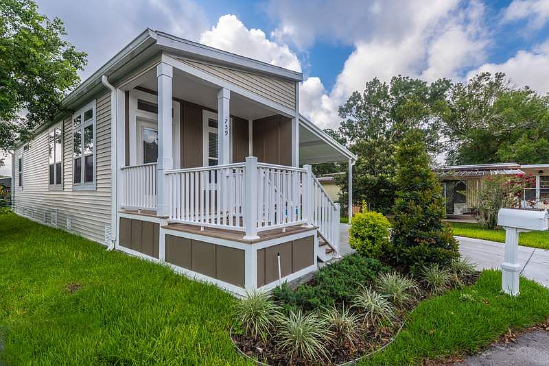 1st image of 759 Spanish Moss Dr