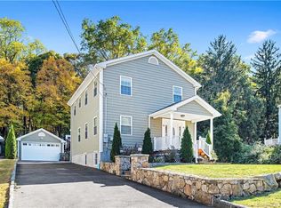 51 Elberta Ave, Trumbull, CT 06611