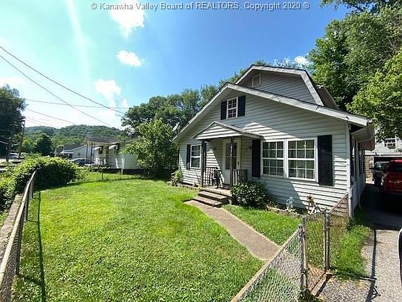 3rd image of 1876 Sugar Creek Dr