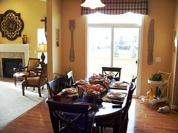 5th image of 2081 Belmont Dr
