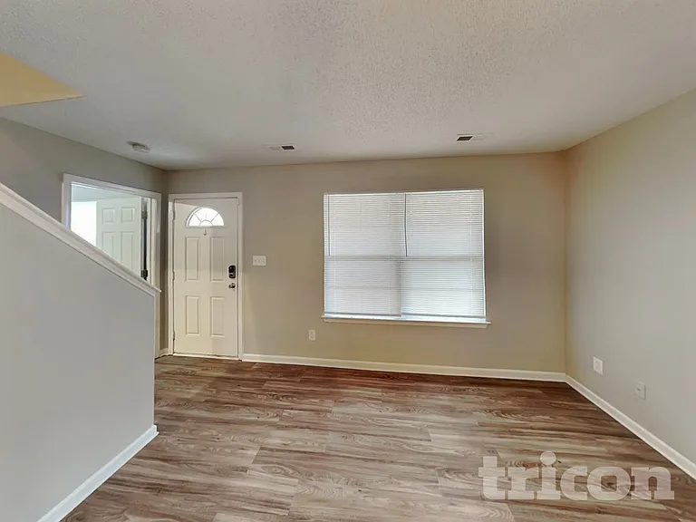 297 Mission Tripp St — Photo 2