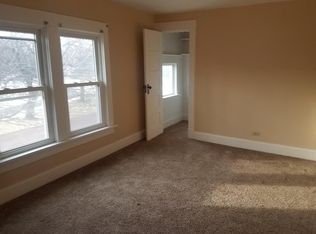 6237 Douglas Ave, Racine, WI 53402