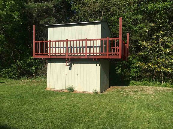Double storage on top or bottom or use as play house and storage.