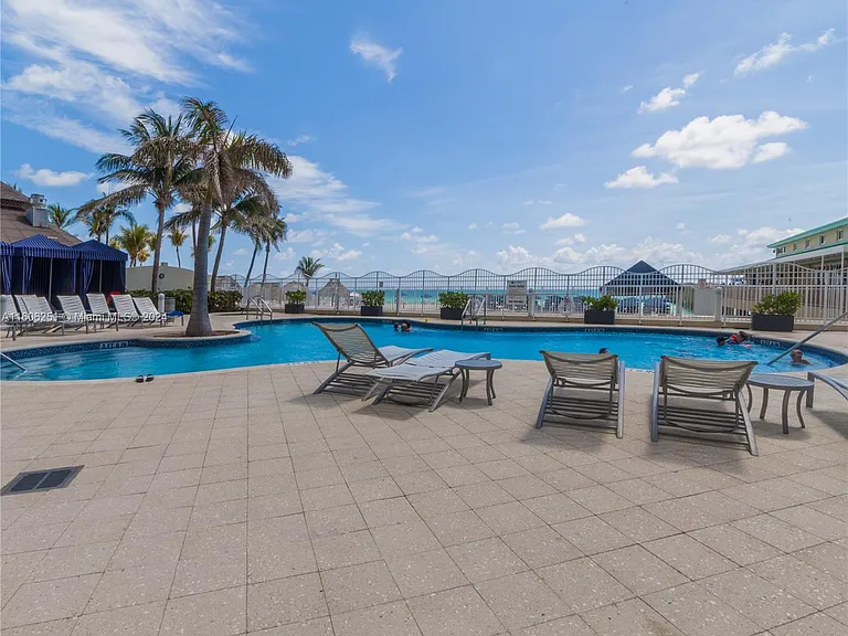 16699 Collins Ave #3707 — Photo 26