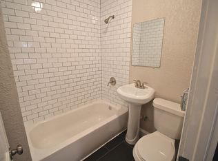 3201-3207 Broadway #3205-08, Kansas City, MO 64111