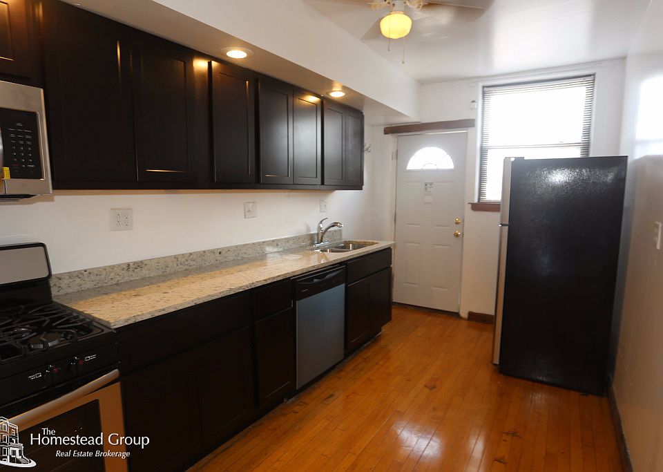 1st image of 3245 N Damen Ave #Third