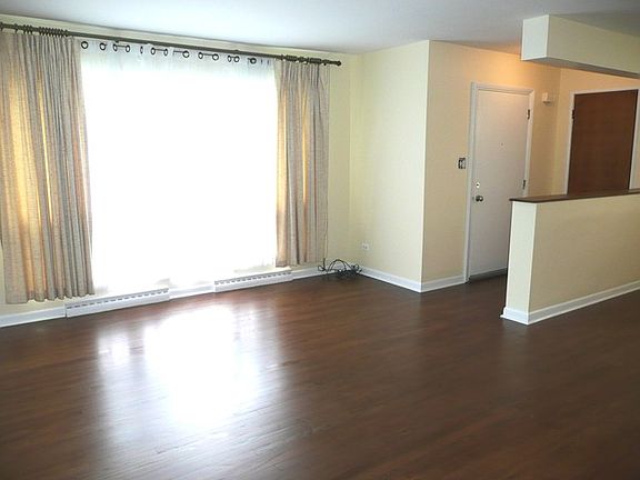 3rd image of 112 N Highland Ave