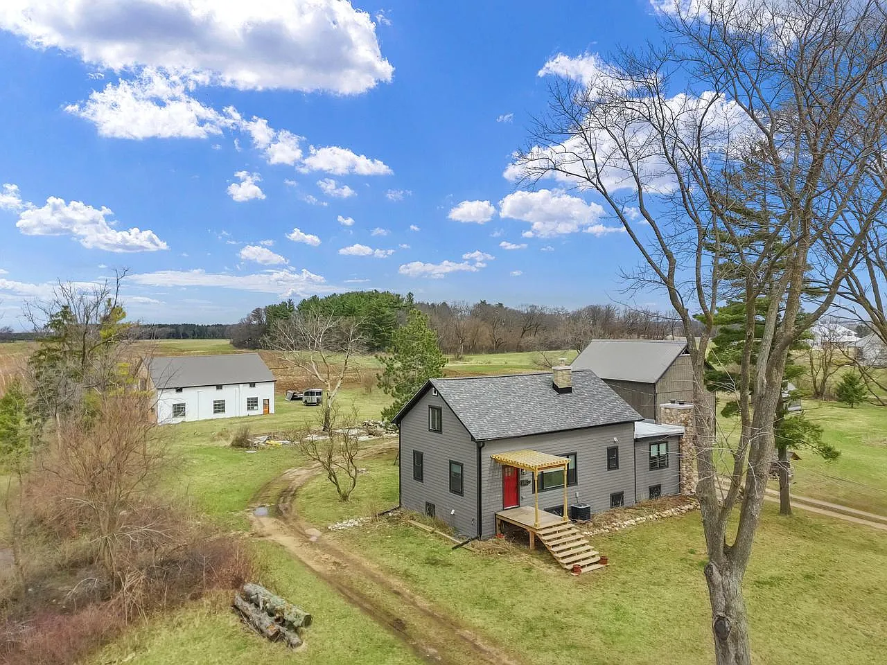 W6660 Willow Bend ROAD photo 1