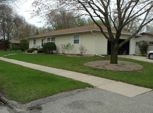 1464 6th Ave SE, Rochester, MN 55904