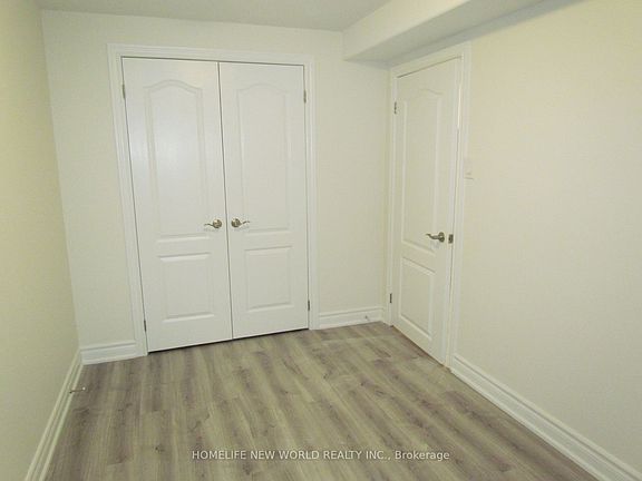 2nd image of 11 Peninsula Cres