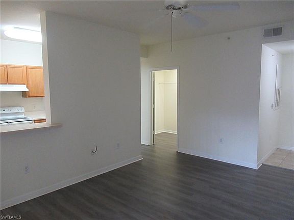 4th image of 7935 Preserve Cir APT 413