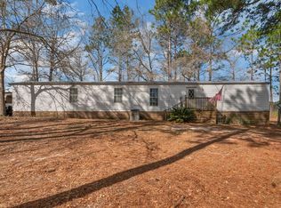 2334 Lake Lannell Rd, Odum, GA 31555