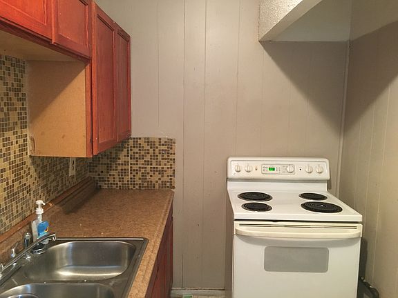 4th image of 4900 Bellefontaine Ave