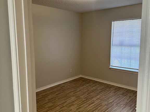5th image of 416 Campbell St APT L