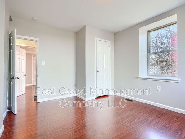 2860 W Baltimore St #A