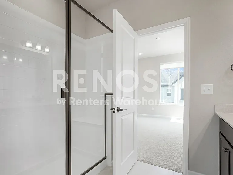 421 Millwall Cir — Photo 20