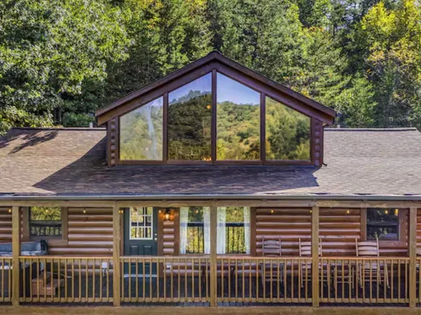 4059 Boogertown Rd, Sevierville, TN 37876