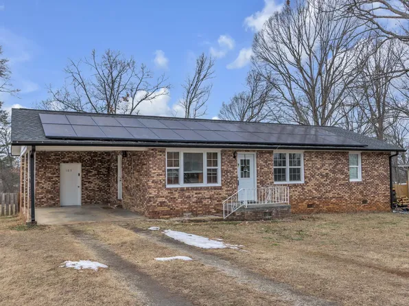 105 Tower St, Duncan, SC 29334