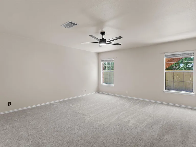 201 Covala Dr — Photo 18