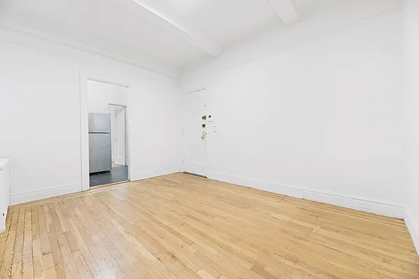 Rented by REAL New York | media 4