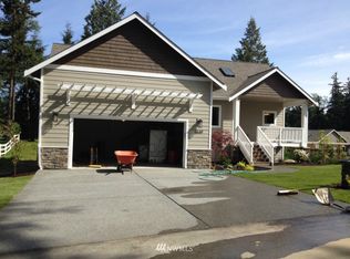 1849 Twin Oaks Ave, Freeland, WA 98249