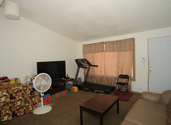 3rd image of 3007 S 208th St