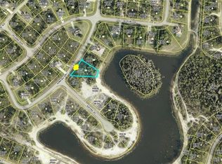 420 Juneau Dr, Lehigh Acres, FL 33974