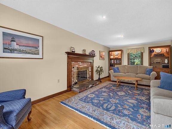 5th image of 11 Kitteridge Hill Road