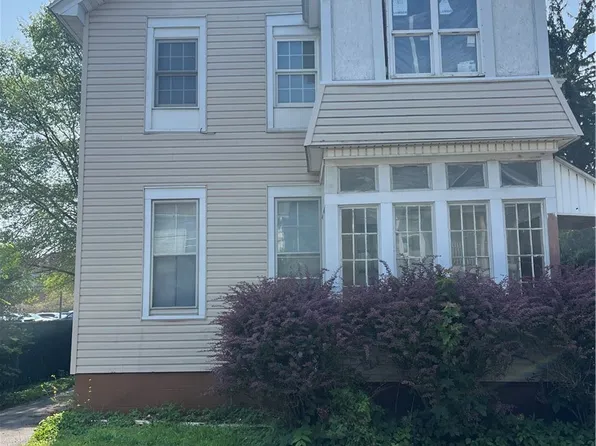1669 Hager St, Utica, NY 13502