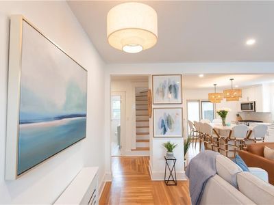 29 Fenner Ave, Newport, RI, 02840
