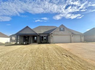232 Strawberry Ridge Dr, Medina, TN 38355