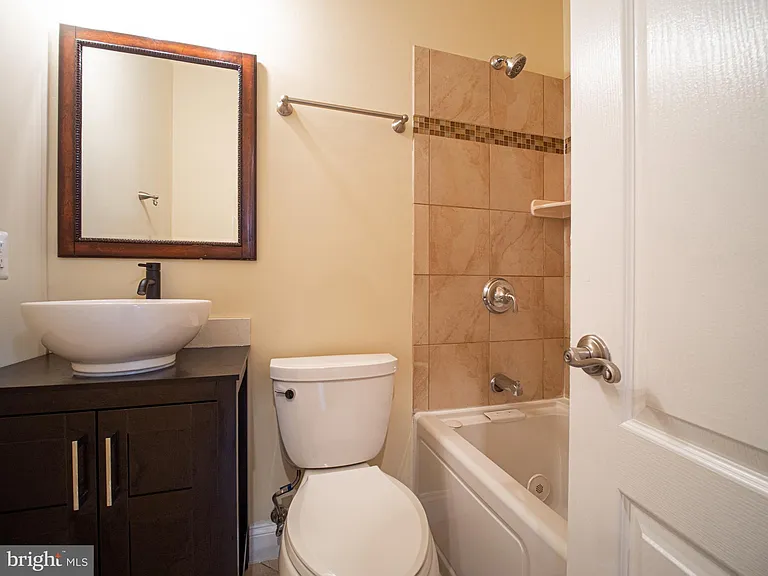 648 Newton Pl NW #2 — Photo 20