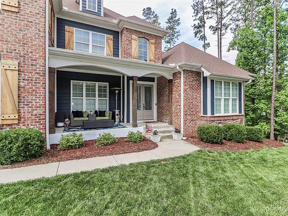 5th image of 123 Wolf Hill Dr