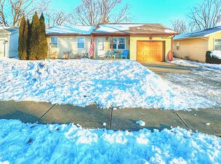 306 E Marshall St, Tolono, IL 61880