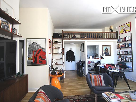4th image of 1 Astor Pl APT 10A