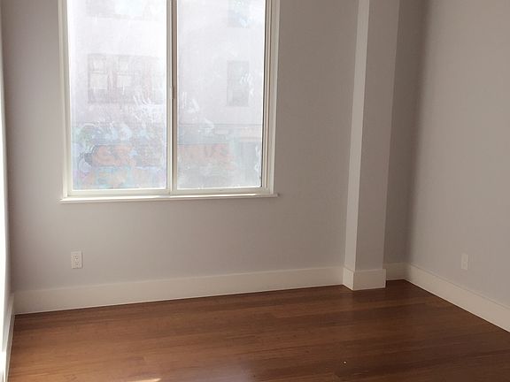 3rd image of 2873 San Bruno Ave