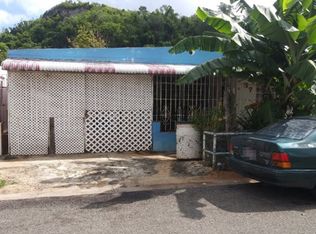 37 Calle Dalia, Manati, PR 00674